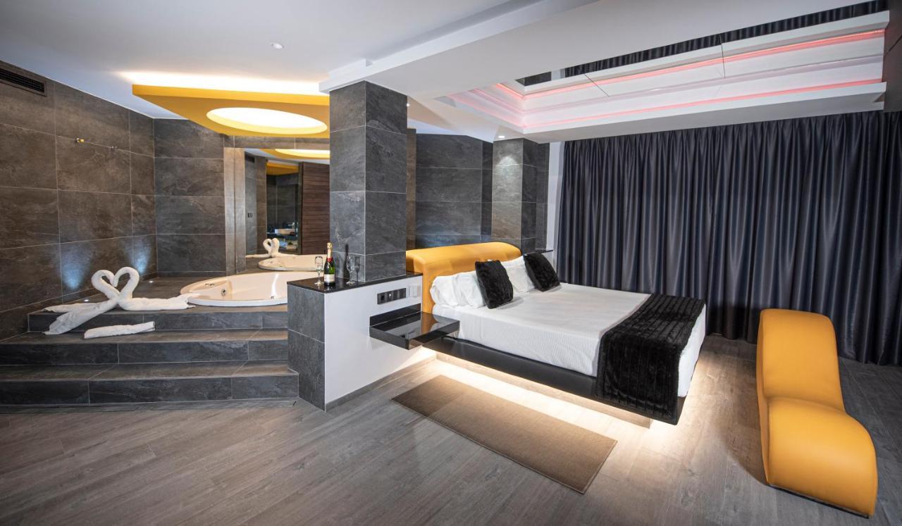 Hotel Luve San Antonio de Benagéber Esterno foto